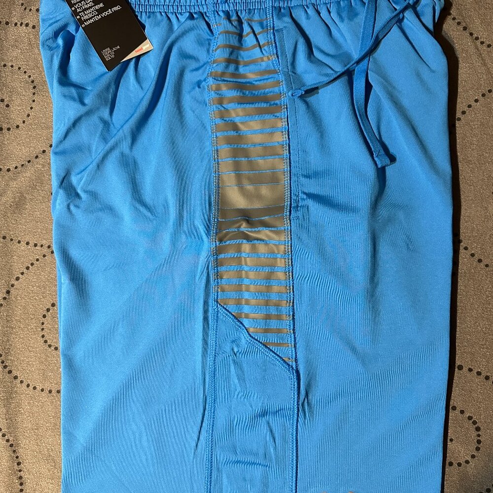 UNDER ARMOUR BASKETBALL PERFORMANCE #787 BLUE & GRAY SHORTS SIZE L OR M MEN $34